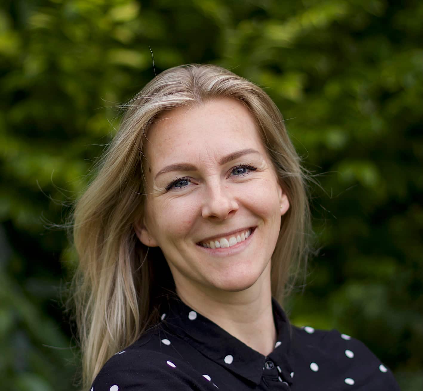 Manon Luehof, kindercoach en EMDR-specialist voor kinderen en jongeren bij Kindercoachpraktijk Sneek